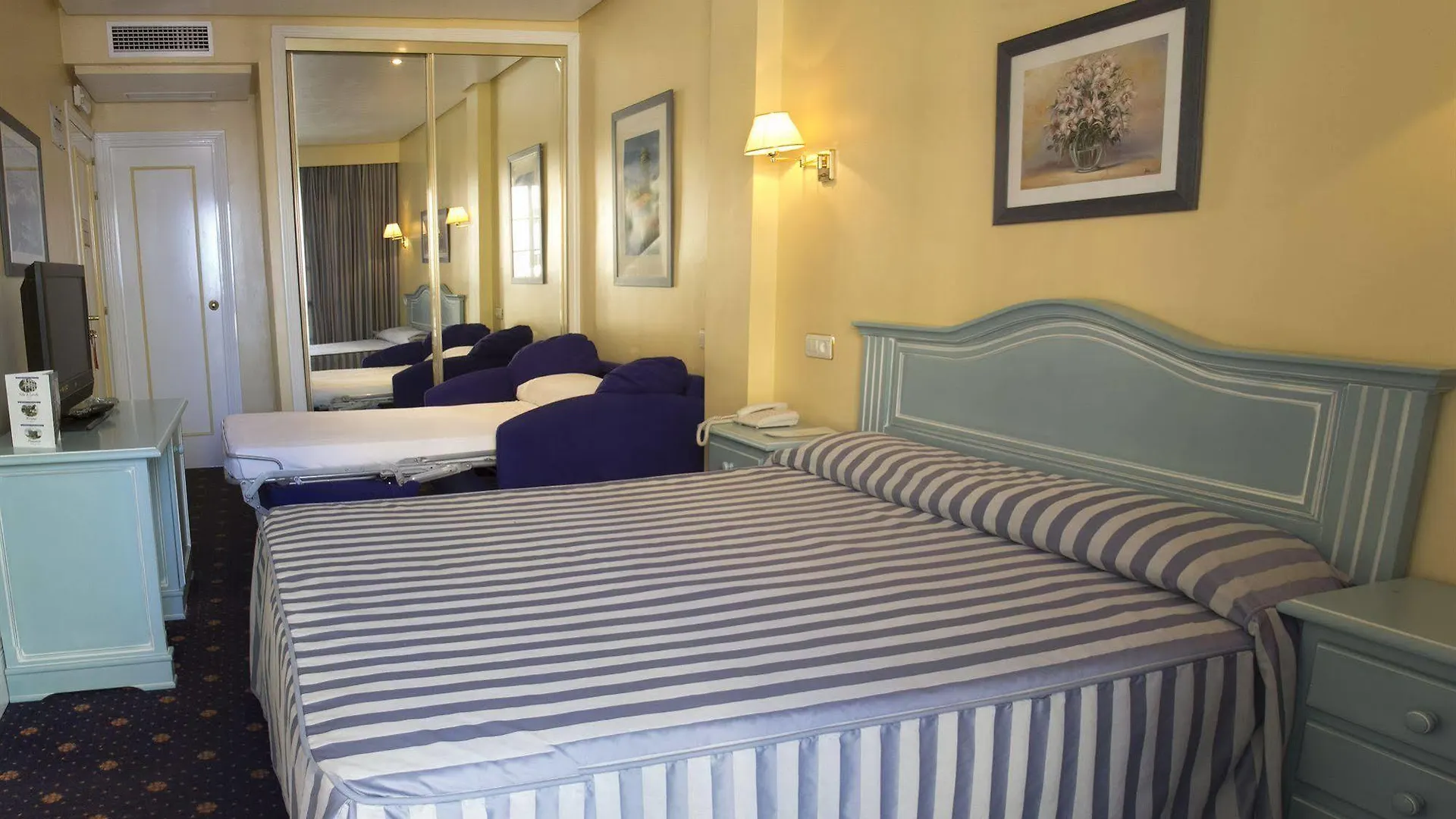 Hotel Villa De Laredo Fuengirola