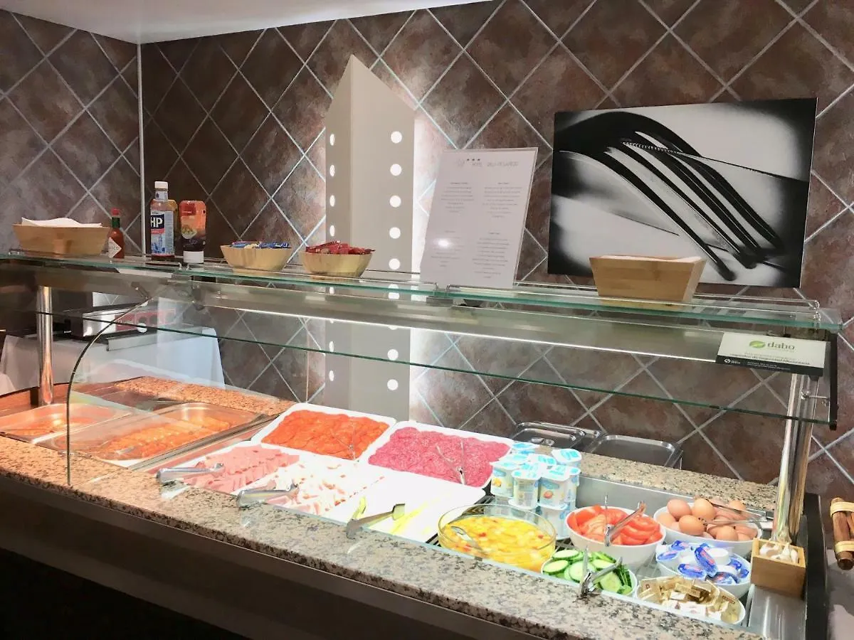 Hotel Villa De Laredo Fuengirola