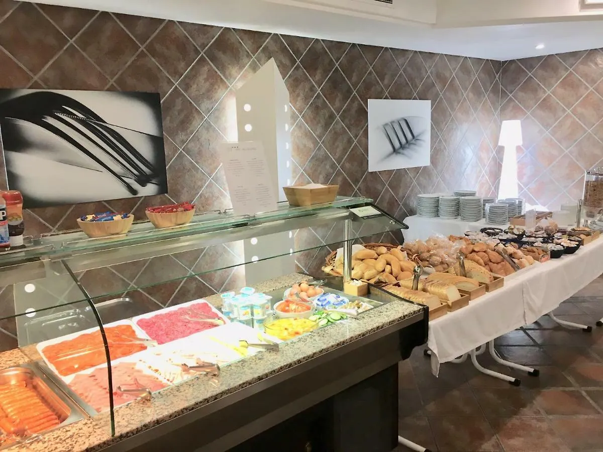 Hotel Villa De Laredo Fuengirola